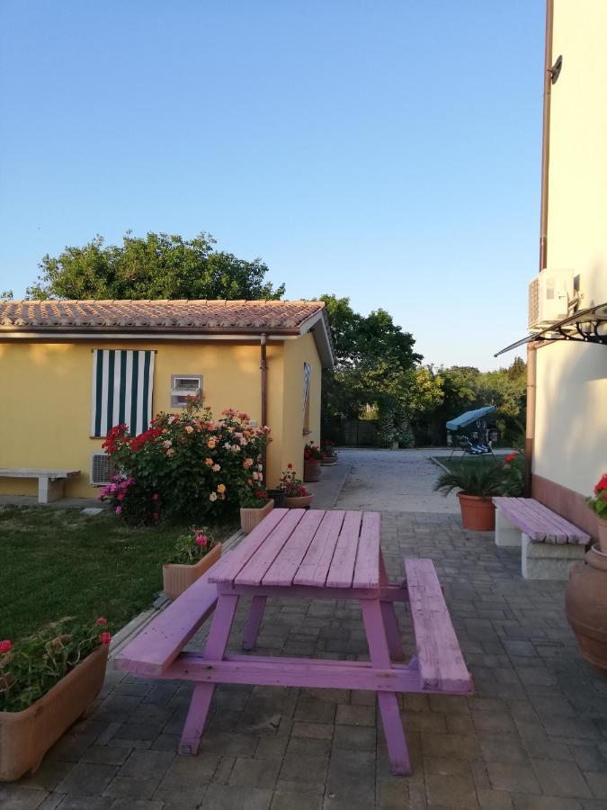 Casa Vacanze Angelica Ostra Vetere Exterior photo